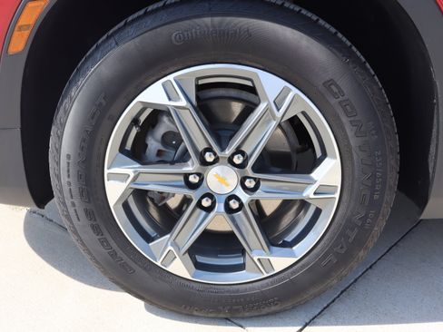 Used 2024 Chevrolet Blazer LT w/ Convenience Package FWD image 27