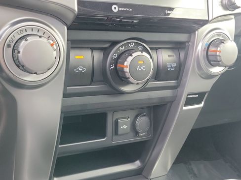 Used 2022 Toyota 4Runner SR5 Premium w/ Moonroof Package image 26