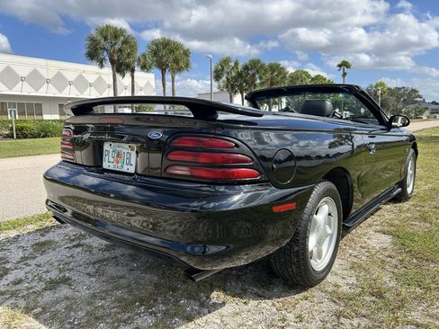 Used 1994 Ford Mustang GT image 8