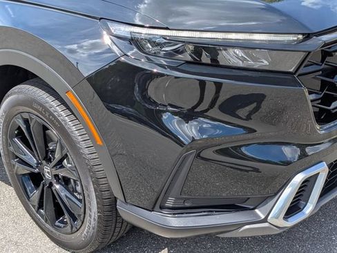 Certified 2025 Honda CR-V Sport Touring image 2