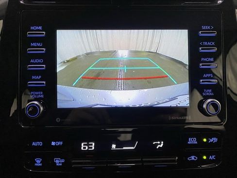 Certified 2022 Toyota Prius LE image 18