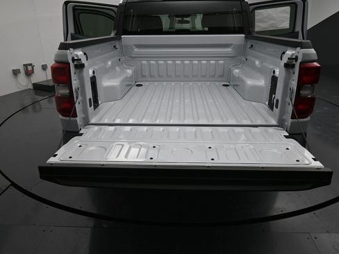 New 2025 Ford Maverick XLT w/ XLT Luxury Package image 32