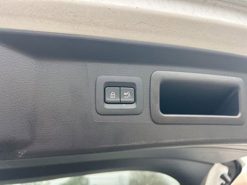 Certified 2025 MAZDA CX-50 AWD 2.5 Hybrid w/ Weather Package image 36