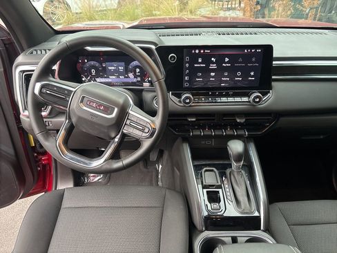 Used 2024 GMC Canyon Elevation w/ Convenience Package image 46