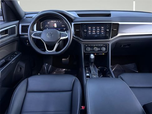 Used 2021 Volkswagen Atlas Cross Sport SEL image 5