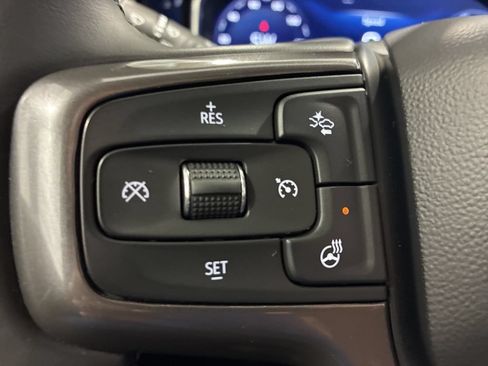 Used 2025 Chevrolet Silverado 2500 High Country w/ High Country Premium Package AWD/4WD image 30