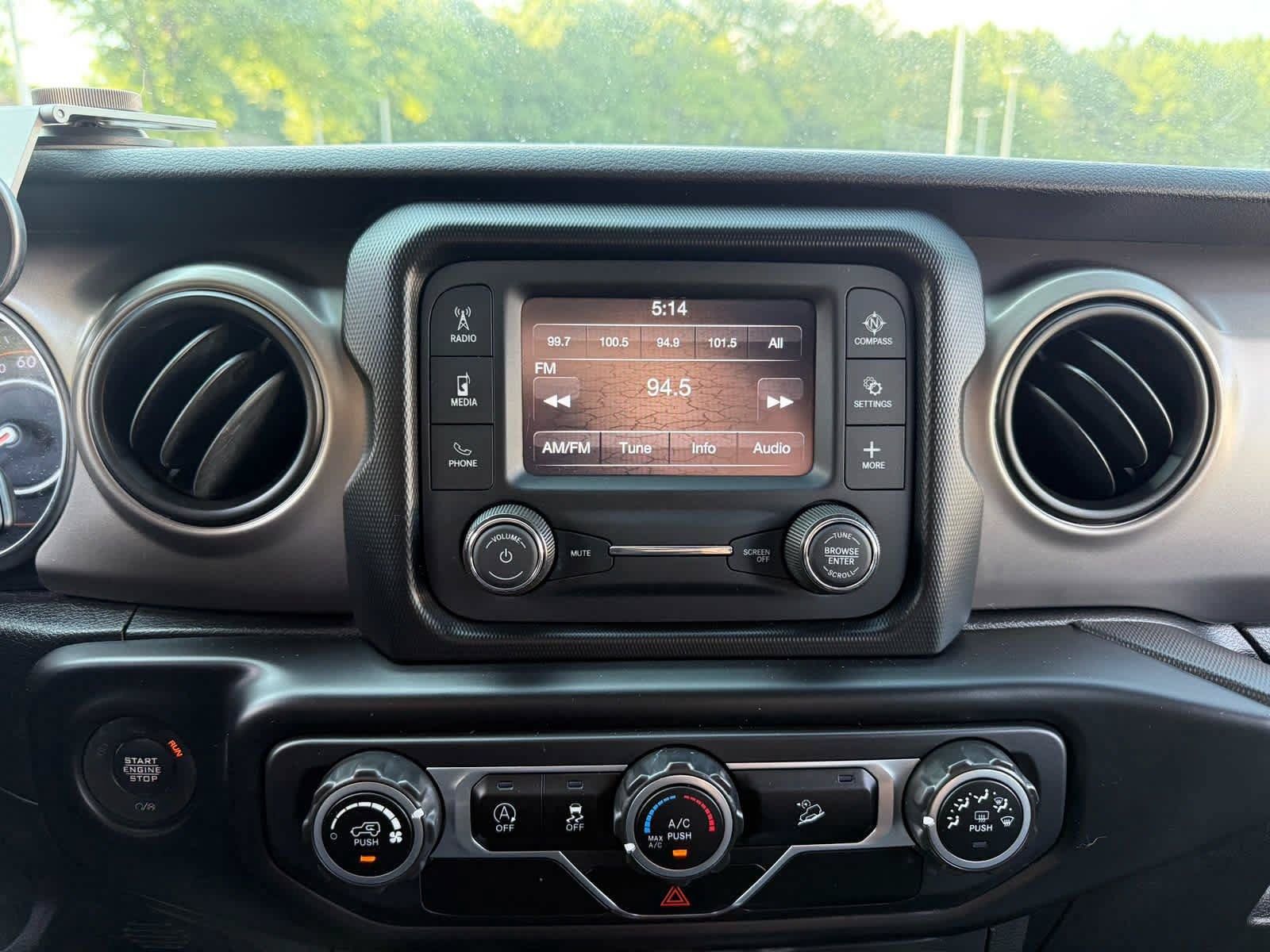 Used 2020 Jeep Wrangler Unlimited Sport S AWD/4WD image 18