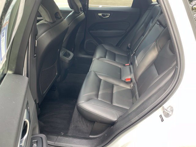 Certified 2024 Volvo XC60 B5 Core w/ Climate Package AWD/4WD image 12