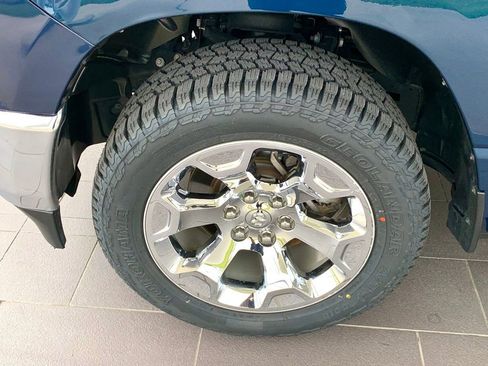 Used 2023 RAM 1500 Big Horn AWD/4WD image 11