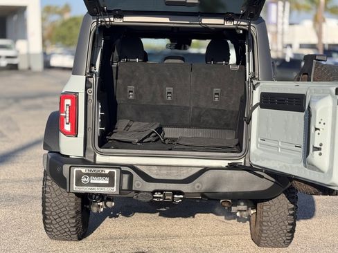 Certified 2023 Ford Bronco Wildtrak image 13