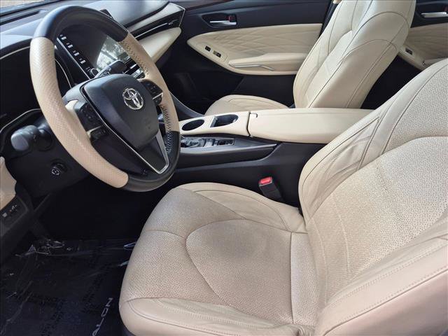 Used 2020 Toyota Avalon Limited w/ Advanced Safety Package FWD image 17