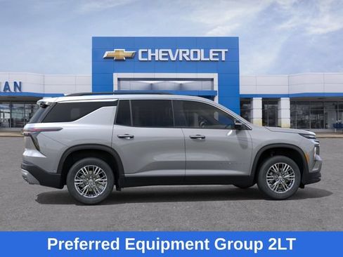 New 2026 Chevrolet Traverse LT w/ Driver Confidence Package AWD/4WD image 6
