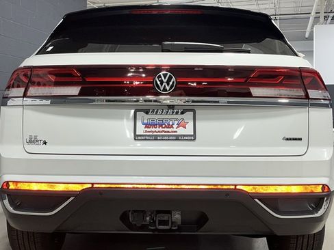 New 2026 Volkswagen Atlas Cross Sport SE AWD/4WD image 19