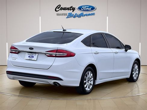 Used 2017 Ford Fusion S image 23