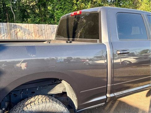 Used 2022 RAM 2500 Big Horn w/ Night Edition AWD/4WD image 14
