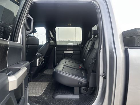 Used 2022 Ford F250 Lariat w/ Lariat Ultimate Package image 8