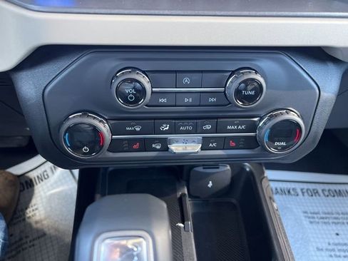 New 2025 Ford Bronco Big Bend AWD/4WD image 23