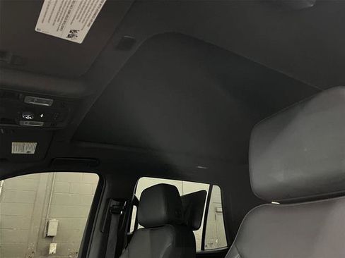 Used 2023 Chevrolet Tahoe Z71 AWD/4WD image 14