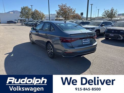 New 2026 Volkswagen Jetta SE image 3