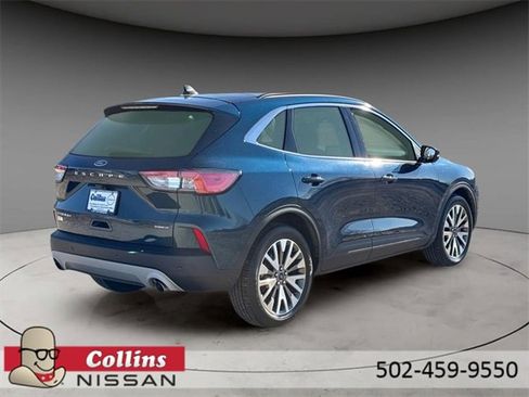 Used 2020 Ford Escape Titanium image 9