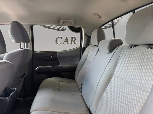 Used 2020 Toyota Tacoma SR5 image 13