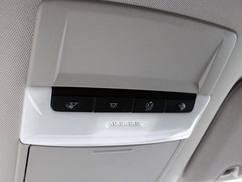 Certified 2024 Nissan Pathfinder S image 39