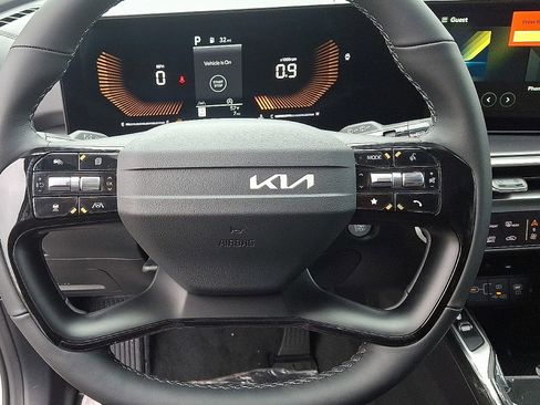 New 2026 Kia Sorento S image 15