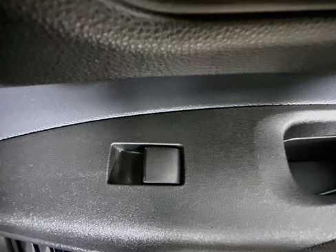 Used 2026 Toyota Corolla LE FWD image 30