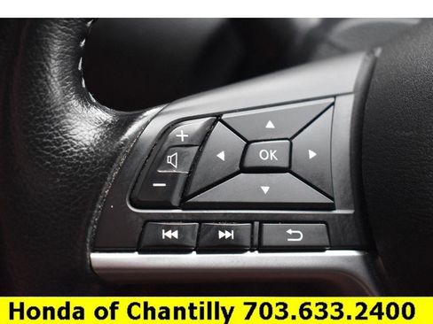 Used 2021 Nissan Rogue Sport SV image 13