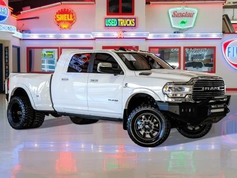 Used 2020 RAM 3500 Laramie image 1