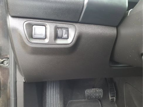 Used 2020 GMC Acadia SLT w/ Premium Package image 21