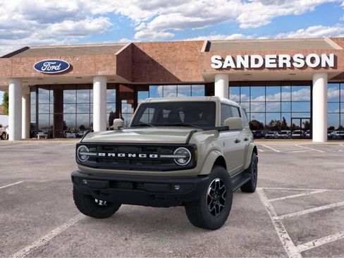 New 2026 Ford Bronco Outer Banks AWD/4WD image 2