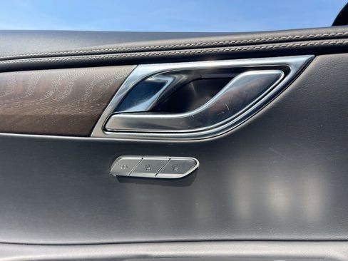 Used 2024 Genesis GV80 2.5T AWD/4WD image 18