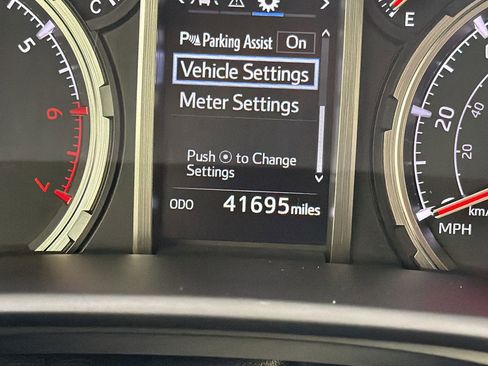 Used 2024 Toyota 4Runner Limited image 19