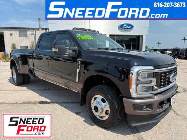 Used 2023 Ford F350 King Ranch AWD/4WD image 1