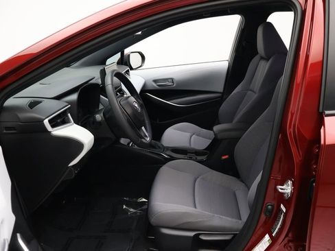 Certified 2024 Toyota Corolla SE FWD image 14