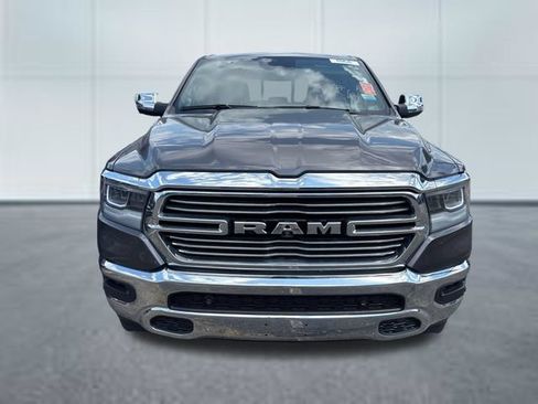 Used 2023 RAM 1500 Laramie AWD/4WD image 5