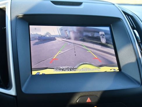 Used 2020 Ford Edge SEL w/ Convenience Package AWD/4WD image 33