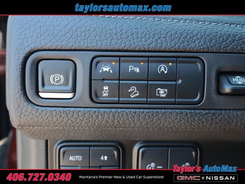 Used 2023 GMC Yukon Denali w/ LPO, Floor Liner Package AWD/4WD image 35
