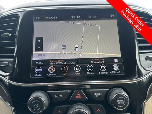 Used 2020 Jeep Grand Cherokee Limited w/ Luxury Group II image 7