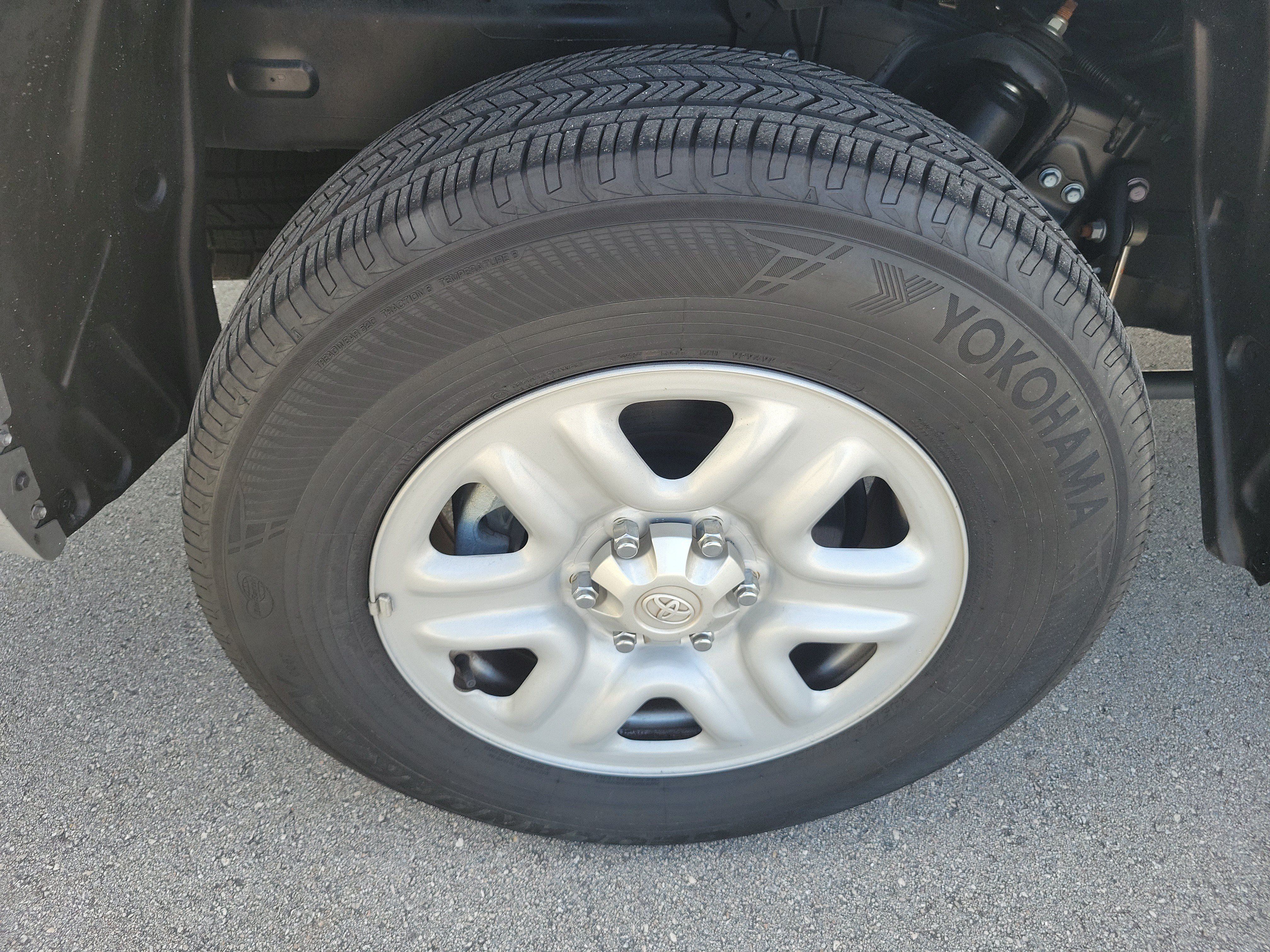 Used 2026 Toyota Tundra SR AWD/4WD image 8
