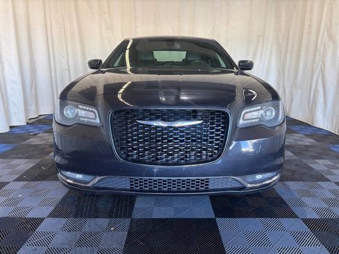 Used 2016 Chrysler 300 S AWD/4WD image 3