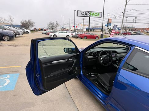 Used 2019 Honda Civic LX image 17