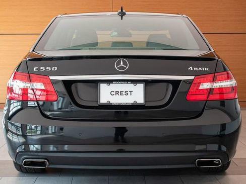 Used 2013 Mercedes-Benz E 550 4MATIC Sedan image 5