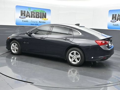 Used 2023 Chevrolet Malibu LS FWD image 3