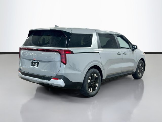 New 2027 Kia Carnival LXS FWD image 7