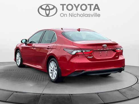 Used 2023 Toyota Camry LE image 4