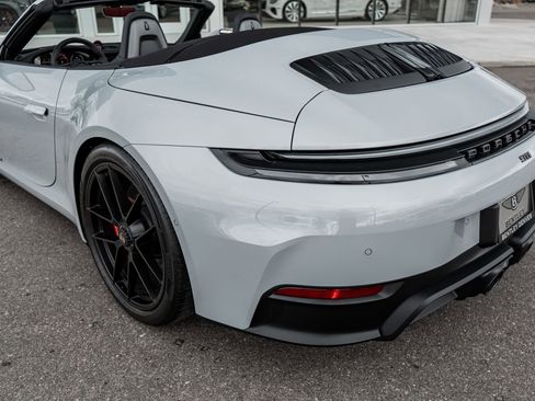 Used 2025 Porsche 911 Carrera GTS image 8