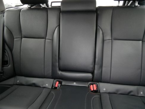 Certified 2023 Subaru Outback Limited image 13