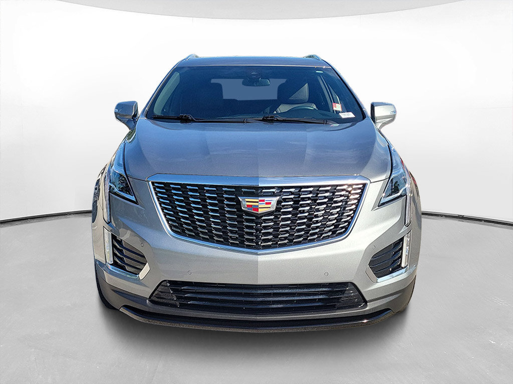Used 2024 Cadillac XT5 Luxury FWD image 2